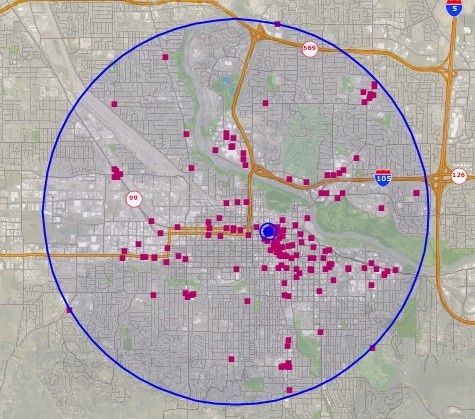 Carte urbaine montrant des points de cas regroupés dans un cercle bleu